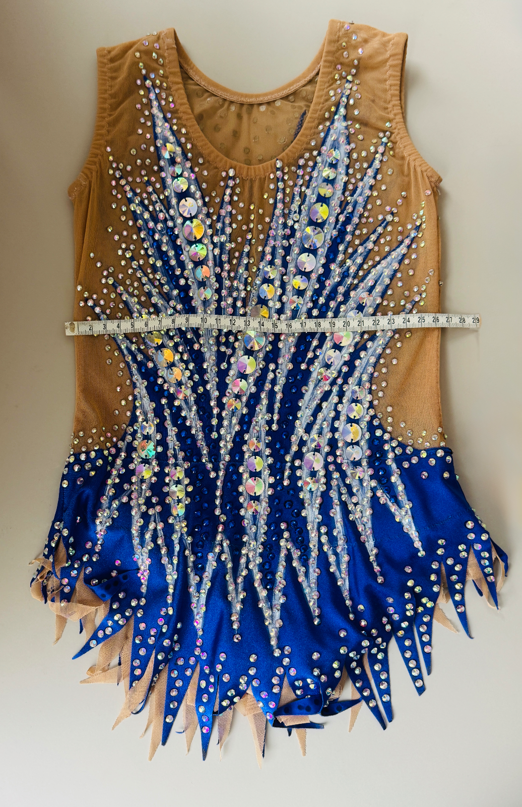 RG leotard, pristine condition , age 6-8 — photo 4