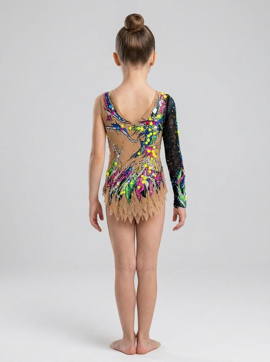 Beautiful leotard, age 7-9 — photo 2
