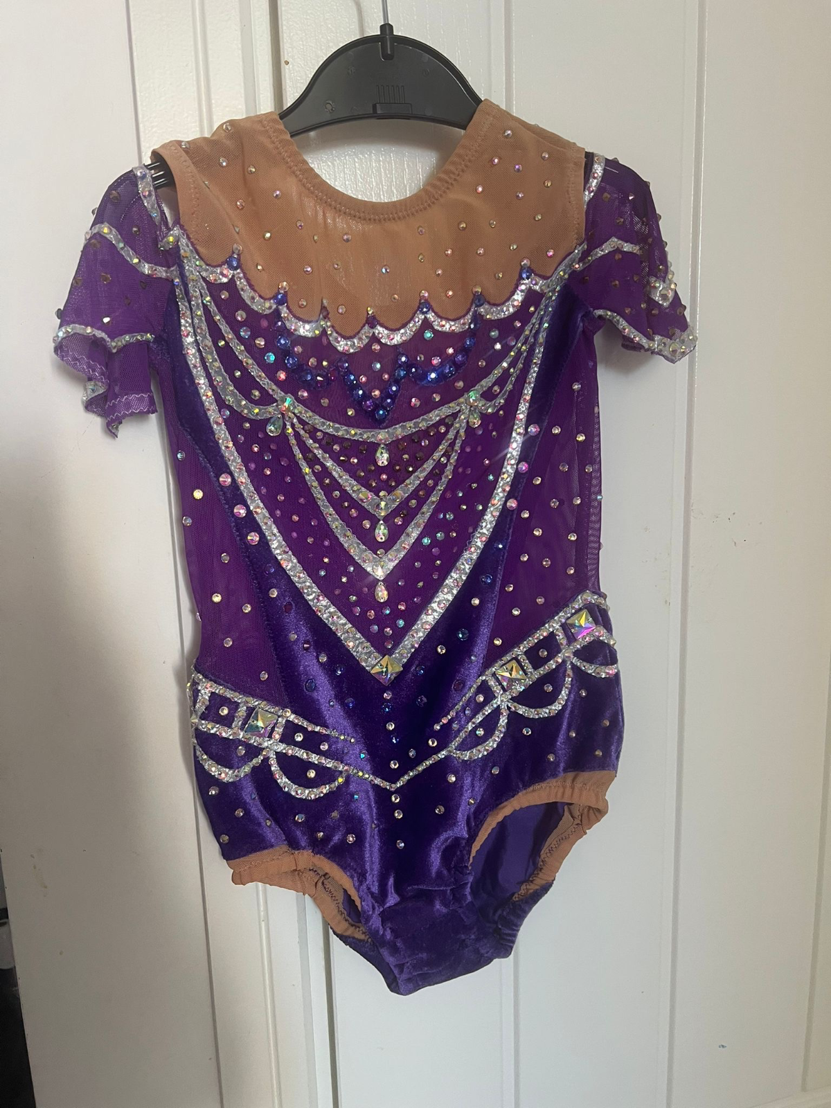 Purple velour leotard for gymnastics — photo 3