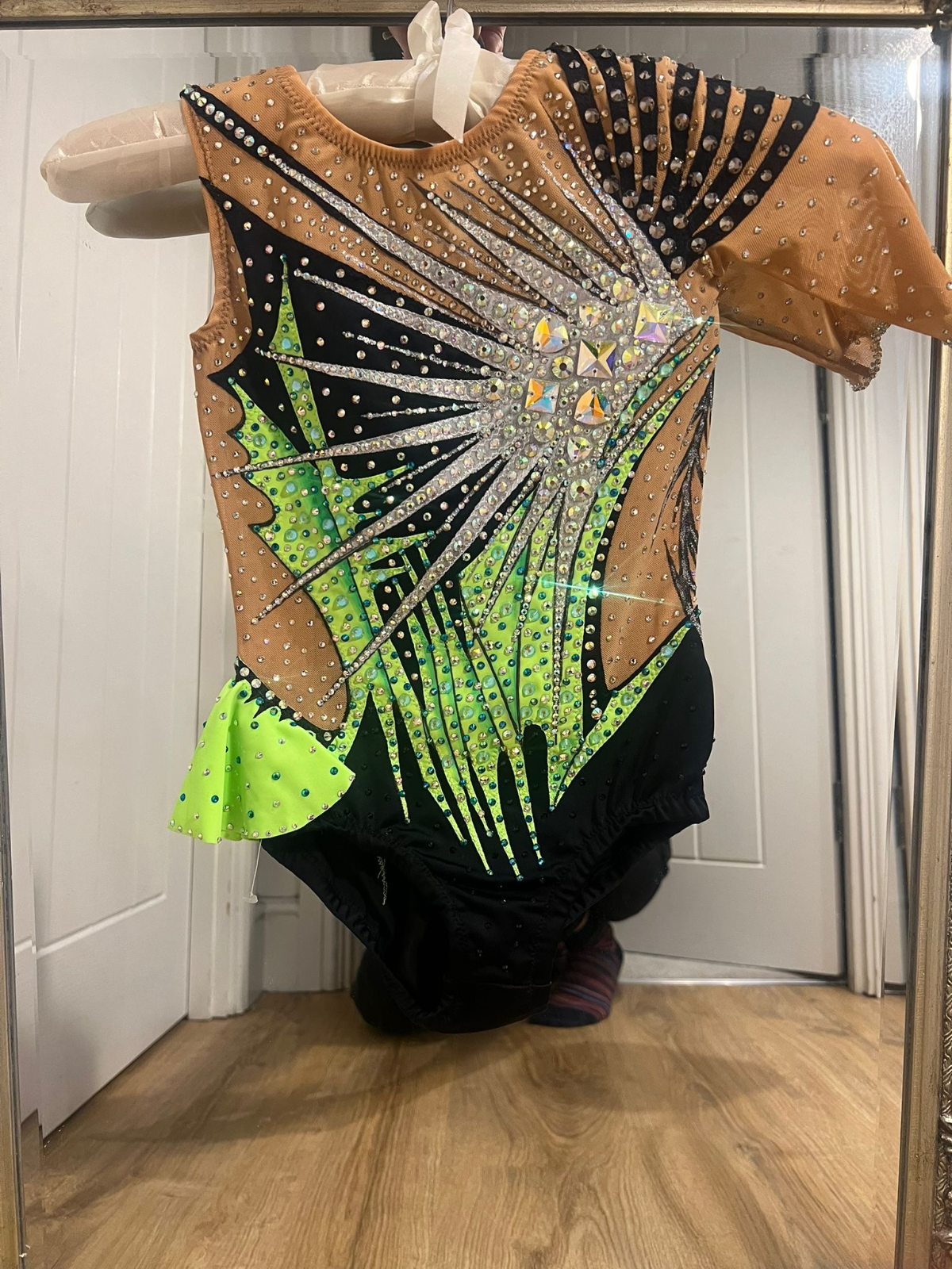 Black and green leotard for gymnastics — photo 3