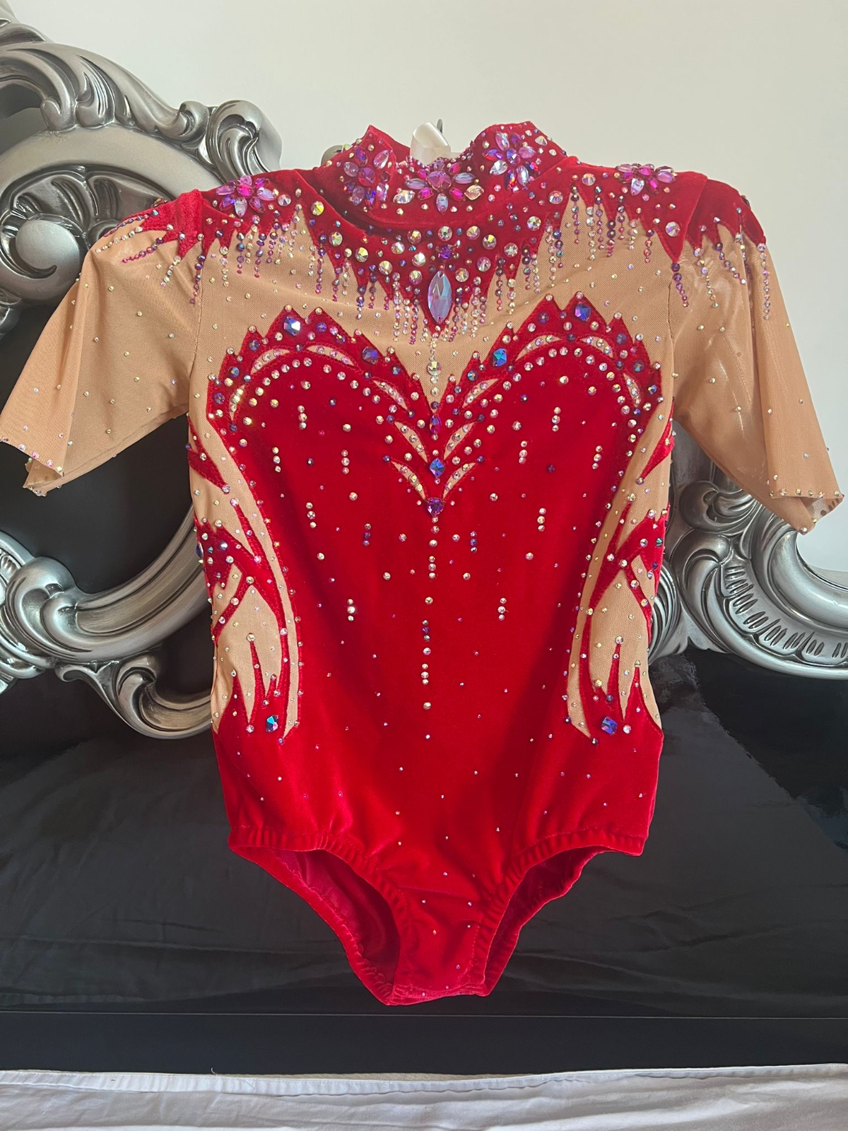 Rhythmic gymnastics leotard, red velvet, handmade, age 12 — photo 3