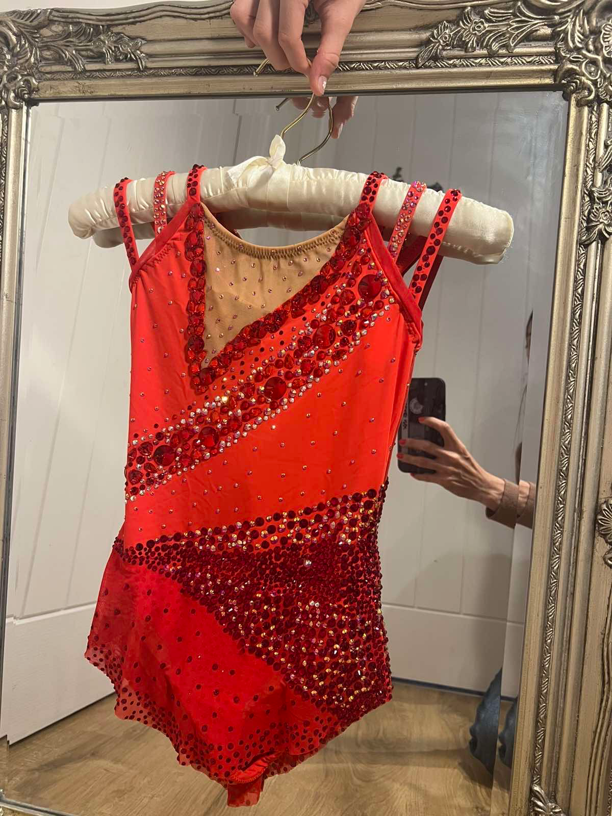 Bright leotard for rhythmic gymnastics, red, for age 8-11 — photo 3