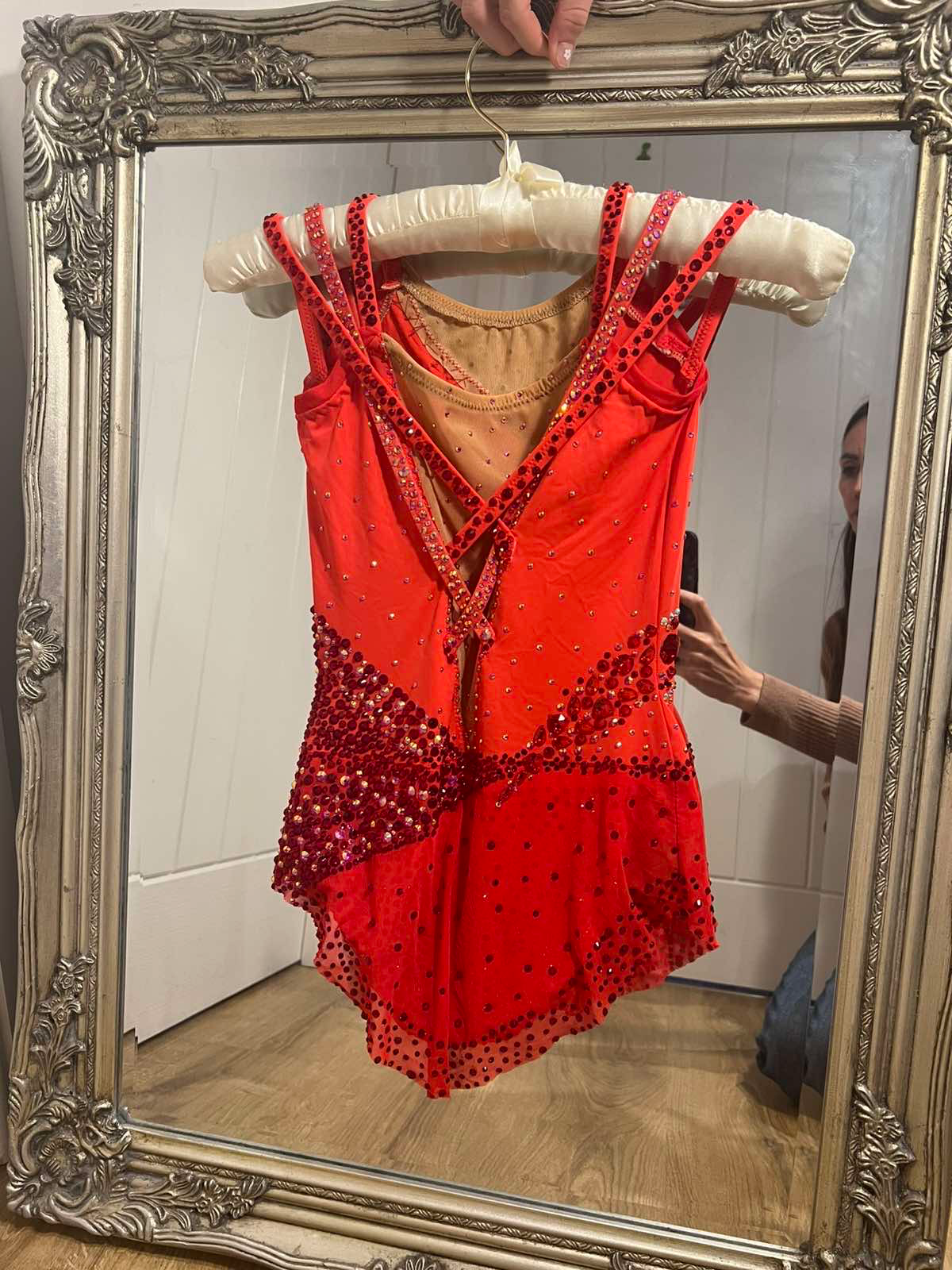 Bright leotard for rhythmic gymnastics, red, for age 8-11 — photo 4