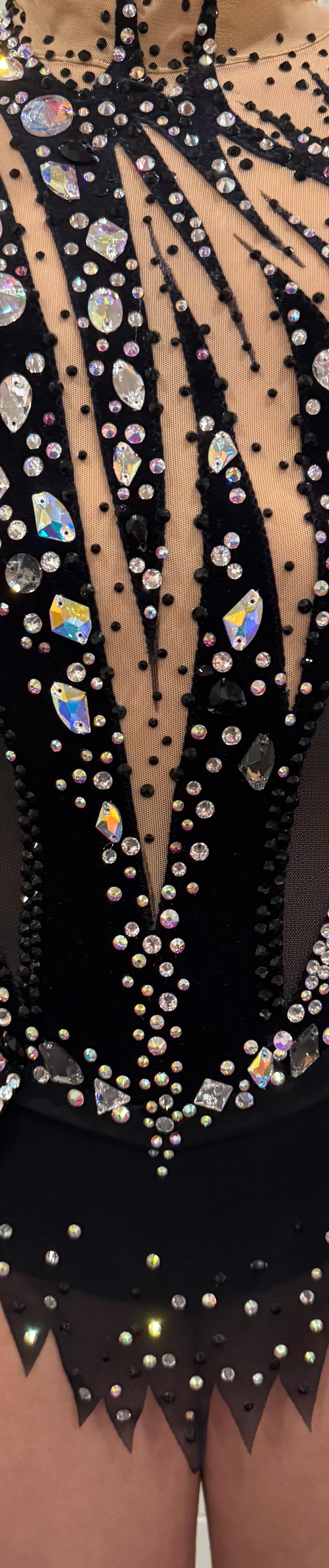 🖤 Black Velvet One-Sleeve Rhythmic Gymnastics Leotard with Skirt — photo 3